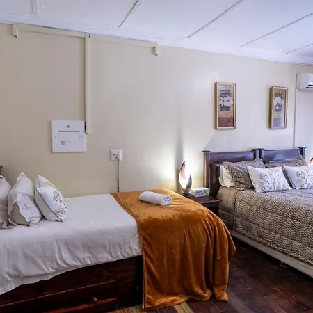 Lapalosa Lodge Centurion Room photo